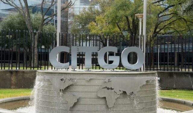 Citgo eleva su previsión de beneficios en 2.000 millones de dólares debido al auge de los márgenes de combustible