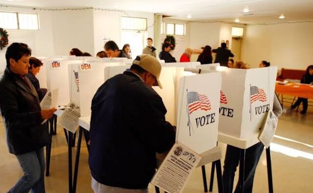 El voto latino gana peso en EEUU con la economía como principal preocupación