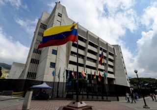 Súmate pide a la Mesa de Diálogo garantizar independencia en comités para renovar el TSJ y el CNE