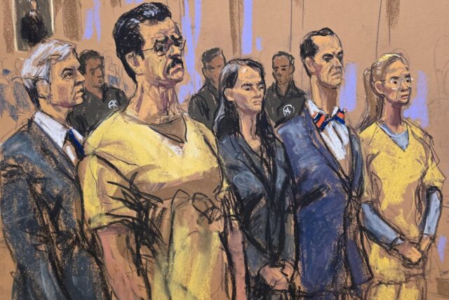 Juez cita a Maduro y Flores a los tribunales de Nueva York para que respondan por acusaciones de tortura