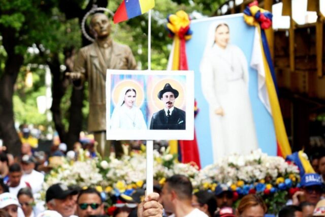 Iglesia católica prepara actividades por el primer aniversario de canonización de José Gregorio Hernández y Carmen Rendiles