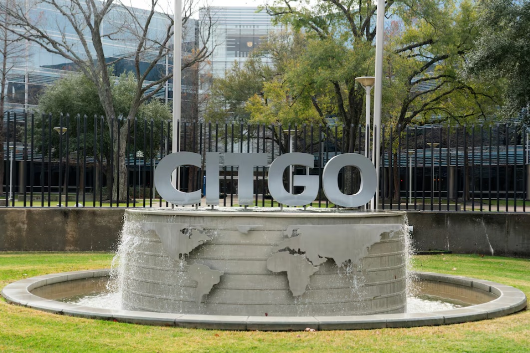 Citgo eleva su previsión de beneficios en 2.000 millones de dólares debido al auge de los márgenes de combustible
