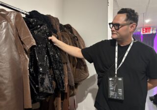 “Latidos bajo los escombros”: moda venezolana lleva a Nueva York un llamado de ayuda tras terremotos
