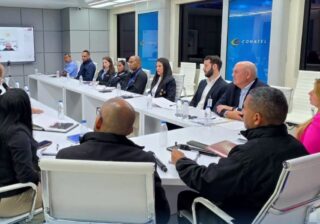 Conatel se reunió con SpaceX/Starlink para formalizar su servicio de internet satelital en Venezuela